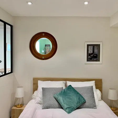 Les Capucins De La Cathedrale First Floor Apartment Reims